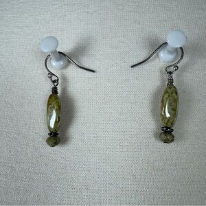 Elegant Green Dangle Earrings